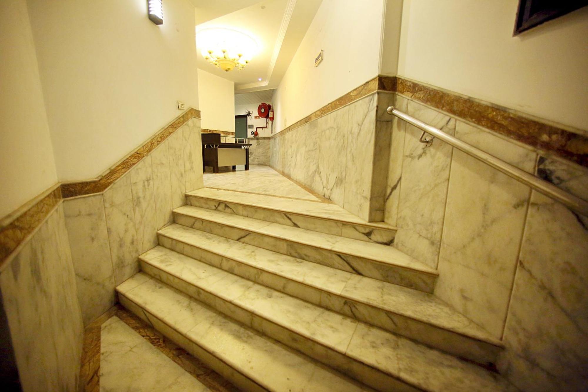 Hotel Aero Star By Star Group New Delhi