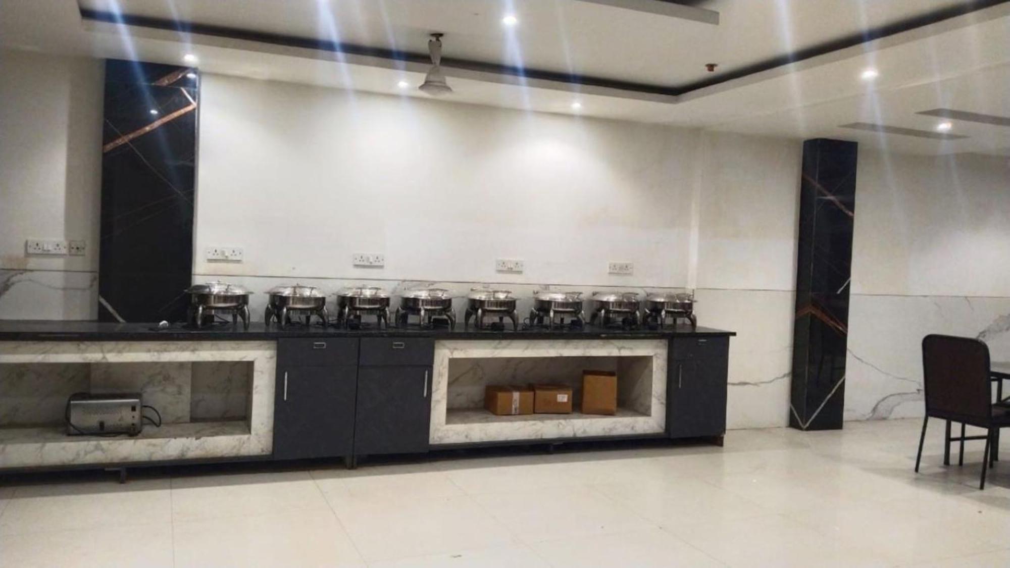 Aero Star By Star Group Hotel New Delhi